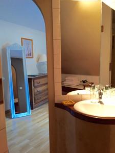 Hebergement Chambre d'Hotes La Grange des Ecrins : photos des chambres
