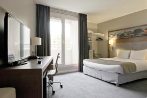 Hotel Holiday Inn Paris Montparnasse Pasteur : photos des chambres