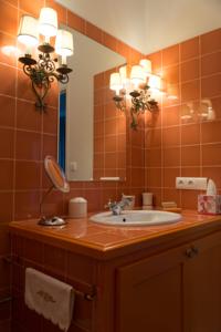 Chambres d'hotes/B&B NUIT D'ANGE D'UZES : photos des chambres