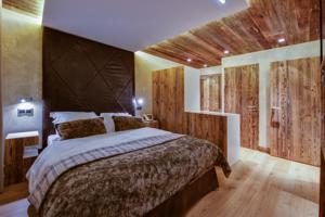 Hotel Les Ecureuils : Suite avec Balcon