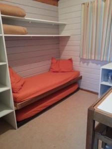 Hebergement Camping de Saint-Urcize : photos des chambres