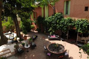 Hebergement Maison de Maitre avec Jardin : photos des chambres