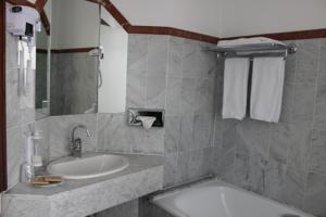 Hotel Le Carlton : photos des chambres