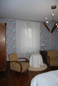 Chambres d'hotes/B&B Chambre d'Hotes L'Ambroise : photos des chambres
