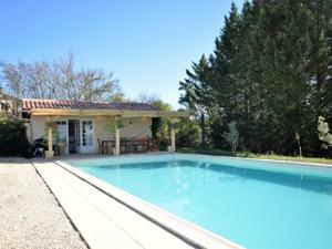 Hebergement Maison Haut De La Colline : photos des chambres