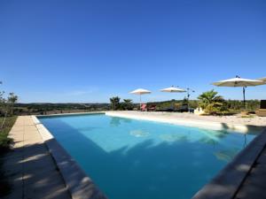 Hebergement Maison Haut De La Colline : photos des chambres