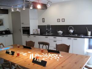 Hebergement Maison Haut De La Colline : photos des chambres