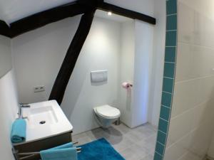 Hebergement Maison Haut De La Colline : photos des chambres