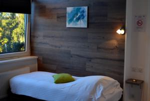 Hotel Restaurant La Couronne : Chambre Triple