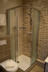 Hotel Restaurant La Couronne : photos des chambres
