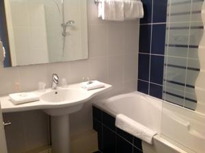 Le Moulin Du Landion Hotel et Spa : photos des chambres