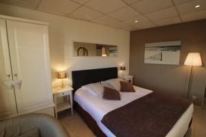 Hebergement La Maison Blanche : photos des chambres