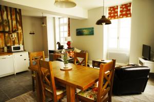 Appartement La Maison Anglaise : photos des chambres