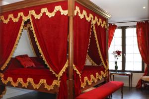 Chambres d'hotes/B&B La Veranda du Chateau Maison Noble : photos des chambres