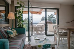 Appartement Le Comptoir de Talloires : Appartement en Duplex