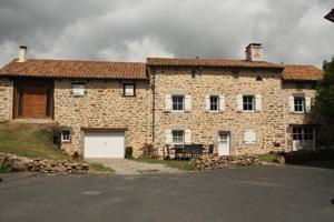 Hebergement Le Relais de Garabit : photos des chambres