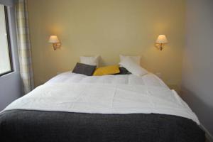 Hebergement Loft cote jardin : photos des chambres