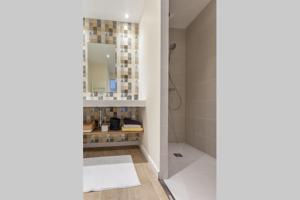 Hebergement Loft cote jardin : photos des chambres