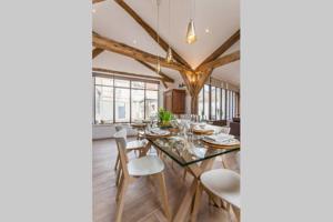 Hebergement Loft cote jardin : photos des chambres
