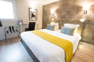 Comfort Hotel - Cergy-Pontoise : 2 Chambres Adjacentes