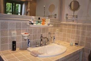 Hebergement Maison St. Louis : photos des chambres