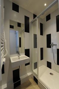Auberge de jeunesse The 3 Ducks Eiffel Tower by Hiphophostels : photos des chambres