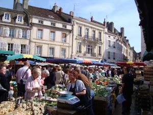 Appartement Chez Louis le Jardin : photos des chambres
