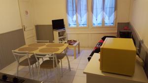 Appartement Les Lavandes : photos des chambres