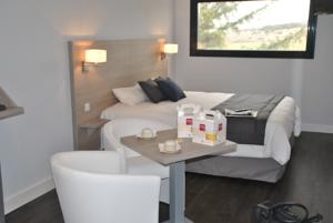 Hotel The Originals Millau Sud (ex P'tit-Dej Hotel) : photos des chambres