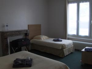 Hotel La Tour de Crecy : Chambre Triple