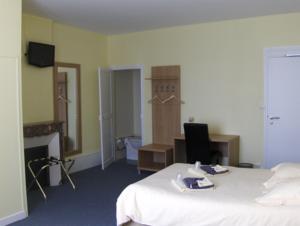 Hotel La Tour de Crecy : photos des chambres
