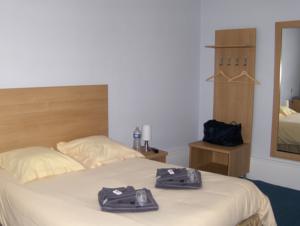 Hotel La Tour de Crecy : photos des chambres