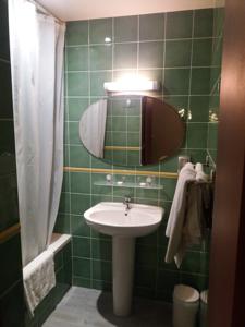 Hotel L'Ecailler : Chambre Triple