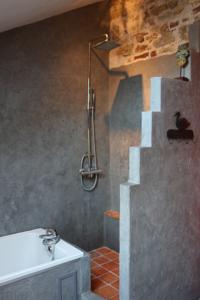 Chambres d'hotes/B&B Alex Factory Chambres et Tables d'hotes : photos des chambres