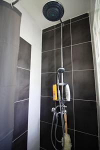 Appartement Les Eglantines : photos des chambres