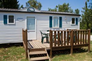Hebergement Village Vacances Les Abricotiers by Popinns : photos des chambres