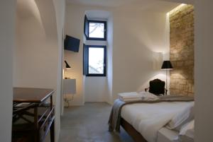 Chambres d'hotes/B&B Tour Sarrazine de Montaren : photos des chambres