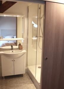 Hebergement La Cle des Champs : photos des chambres
