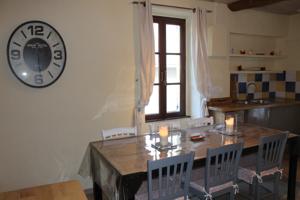 Hebergement The Little Yellow House South of France : photos des chambres