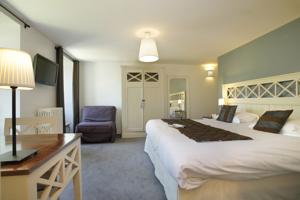 Logis Hotel, restaurant et spa Le Relais De Broceliande : photos des chambres