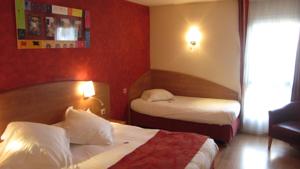 Hotel Kyriad Nimes Ouest : photos des chambres