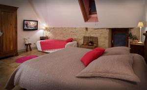 Chambres d'hotes/B&B Chambres et Jardin de Pierres : photos des chambres