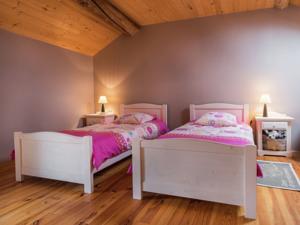 Hebergement La Tour St-Gelin : photos des chambres