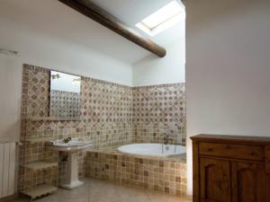 Hebergement Maison De Vacances - Montfrin : photos des chambres