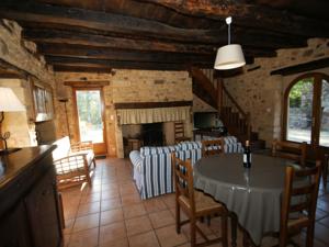 Hebergement Maison De Vacances - Larzac-Belves : photos des chambres