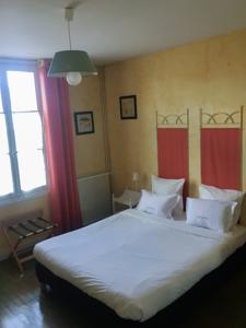 Chambres d'hotes/B&B Les Gues Rivieres : Chambre Triple Classique