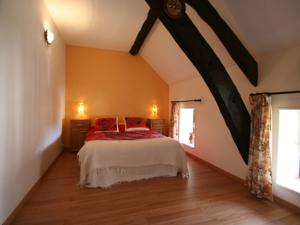 Hebergement Entre Clermont Ferrand Et Montlucon : photos des chambres