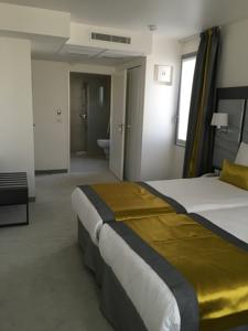 Hotel Versailles Chantiers : photos des chambres
