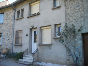 Hebergement Petite Maison de Village : photos des chambres