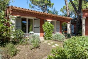 Petit Appartement Pont du Gard : photos des chambres